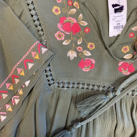 NWT Francesca’s Miami Top - Picture 4 of 5